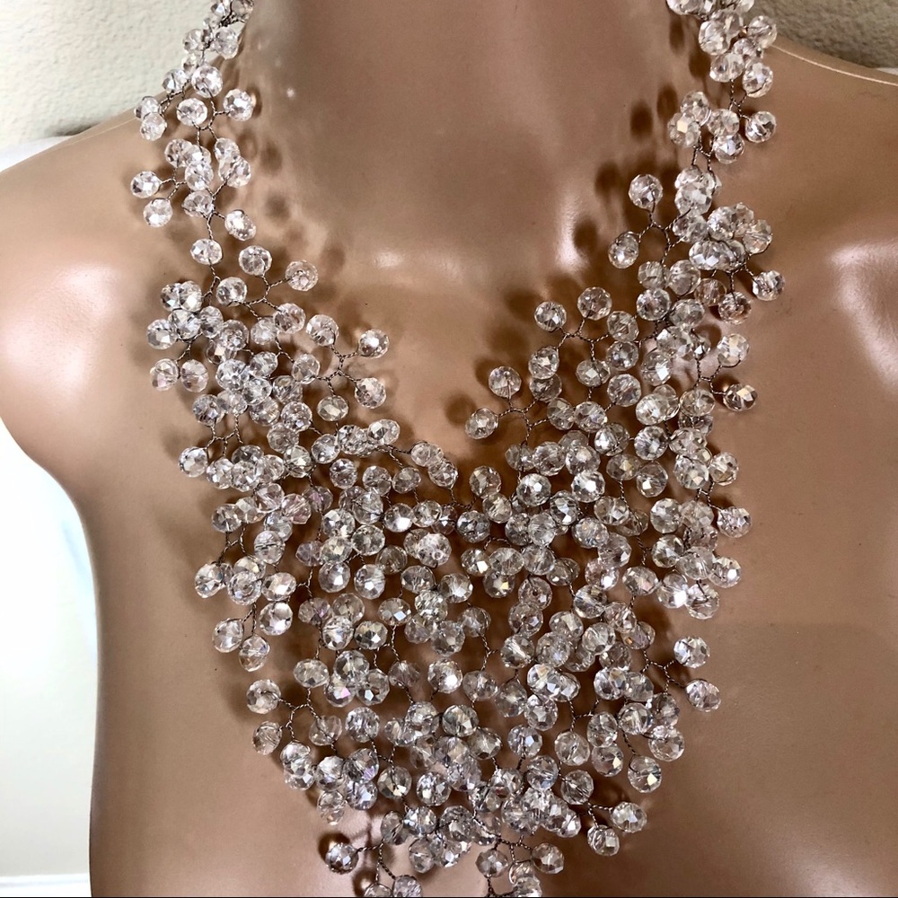 NWOT Italian Clear crystals long necklace
